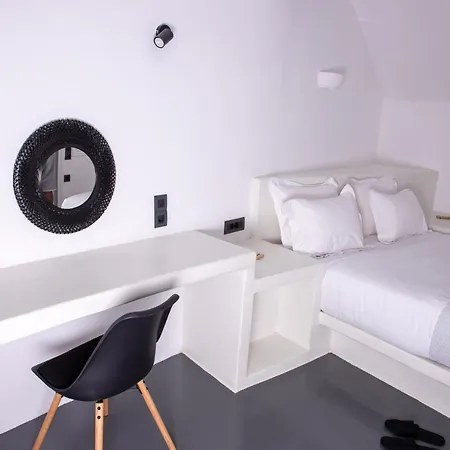 Aparthotel White Cave