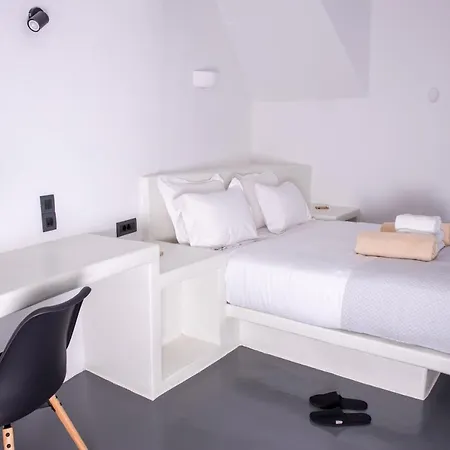 Aparthotel White Cave