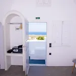 White Cave Lejlighedshotel Oia
