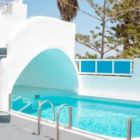 White Cave Apartmanhotel Ía