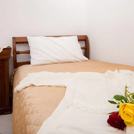 アパートホテル White Cave 4*