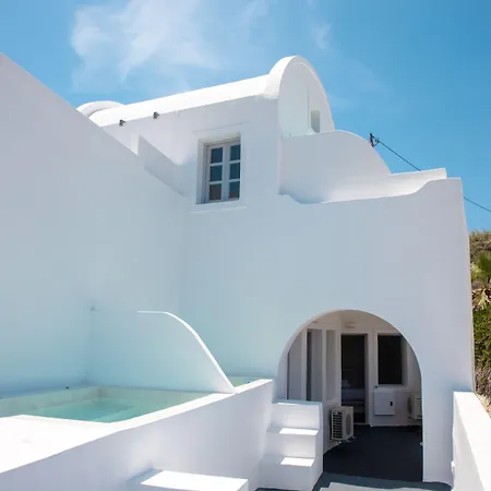 White Cave Ía