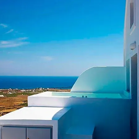 White Cave Aparthotel Oia (Santorini)