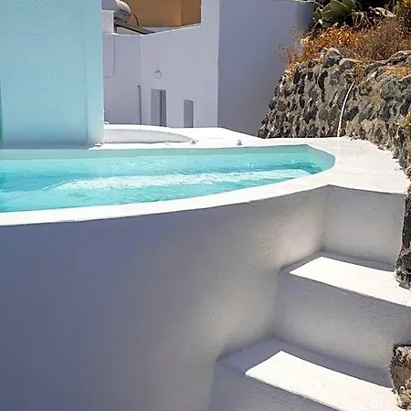 Aparthotel White Cave