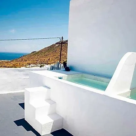 White Cave 4* Oia (Santorini)