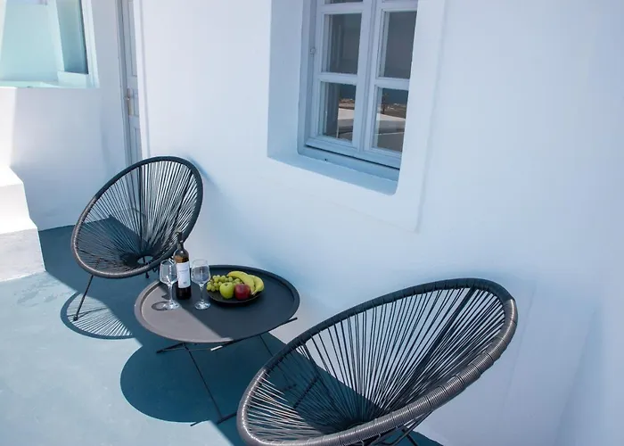 Apart Otel White Cave Oia