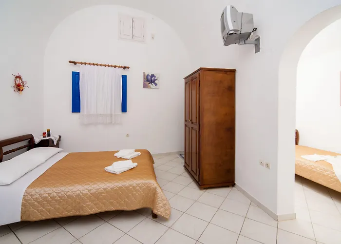 White Cave Apart Otel 4*