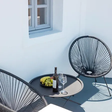 Apartmanhotel White Cave Ía