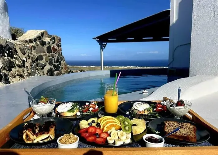 Apartahotel White Cave 4*