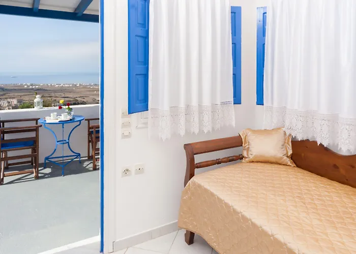 Apartahotel White Cave 4*