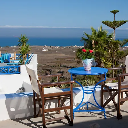 Aparthotel White Cave Oia